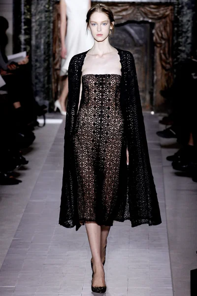 Look 29